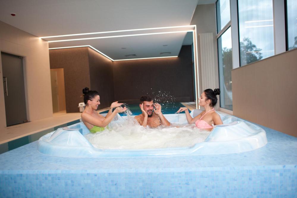 Baltic Palace Apart otel Pobierowo Dış mekan fotoğraf